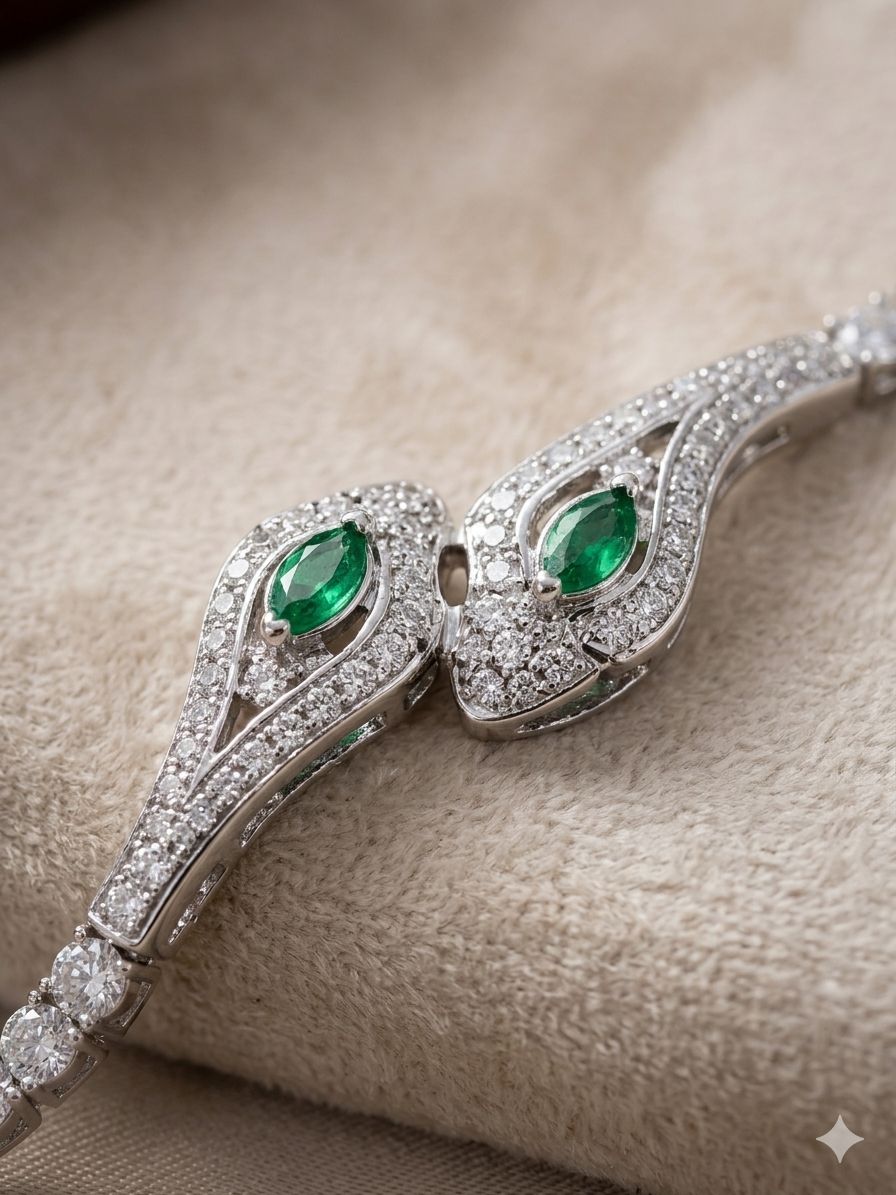 Serpentina Emerald Bracelet