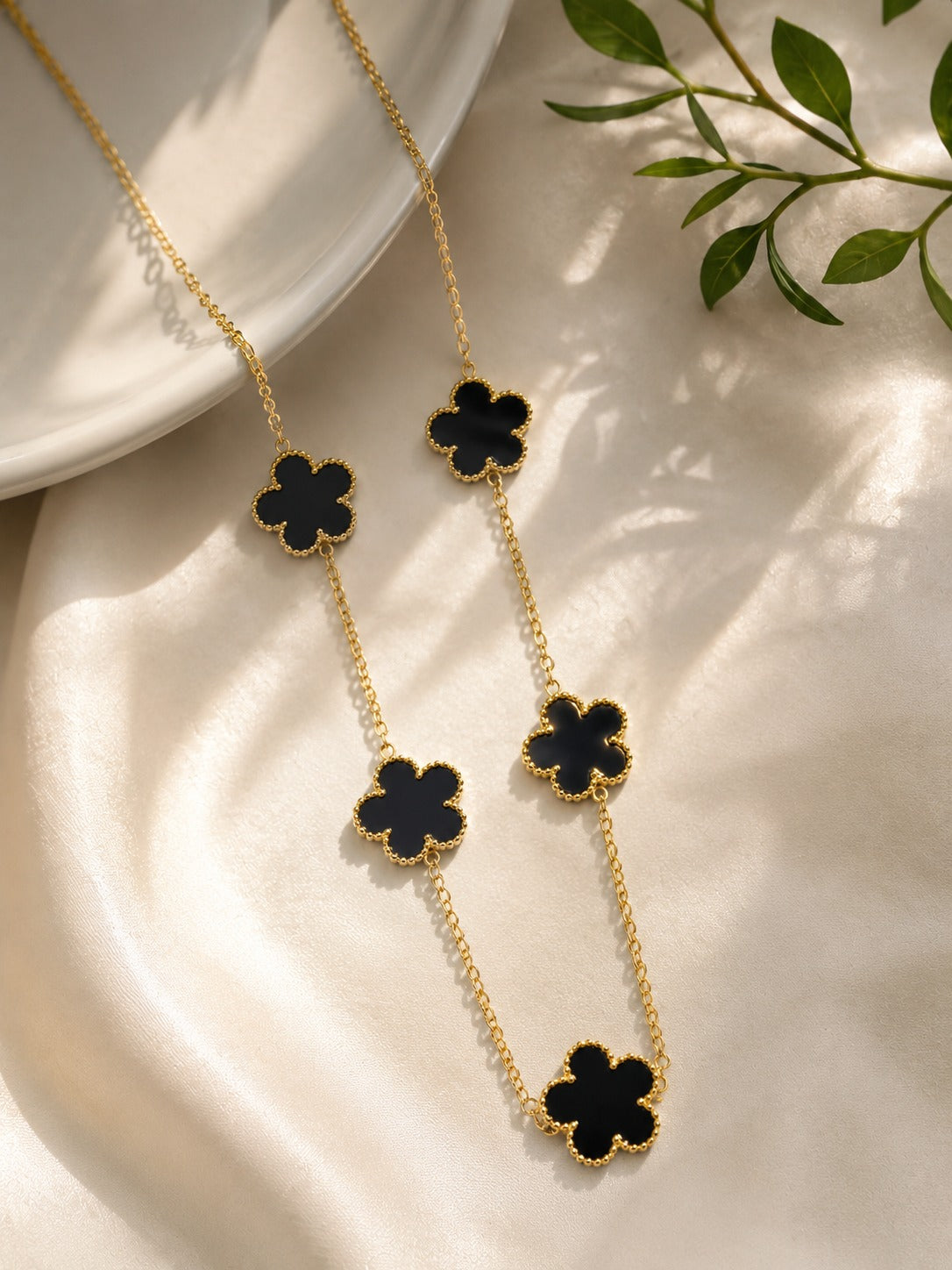 Midnight Clover Luxe Necklace
